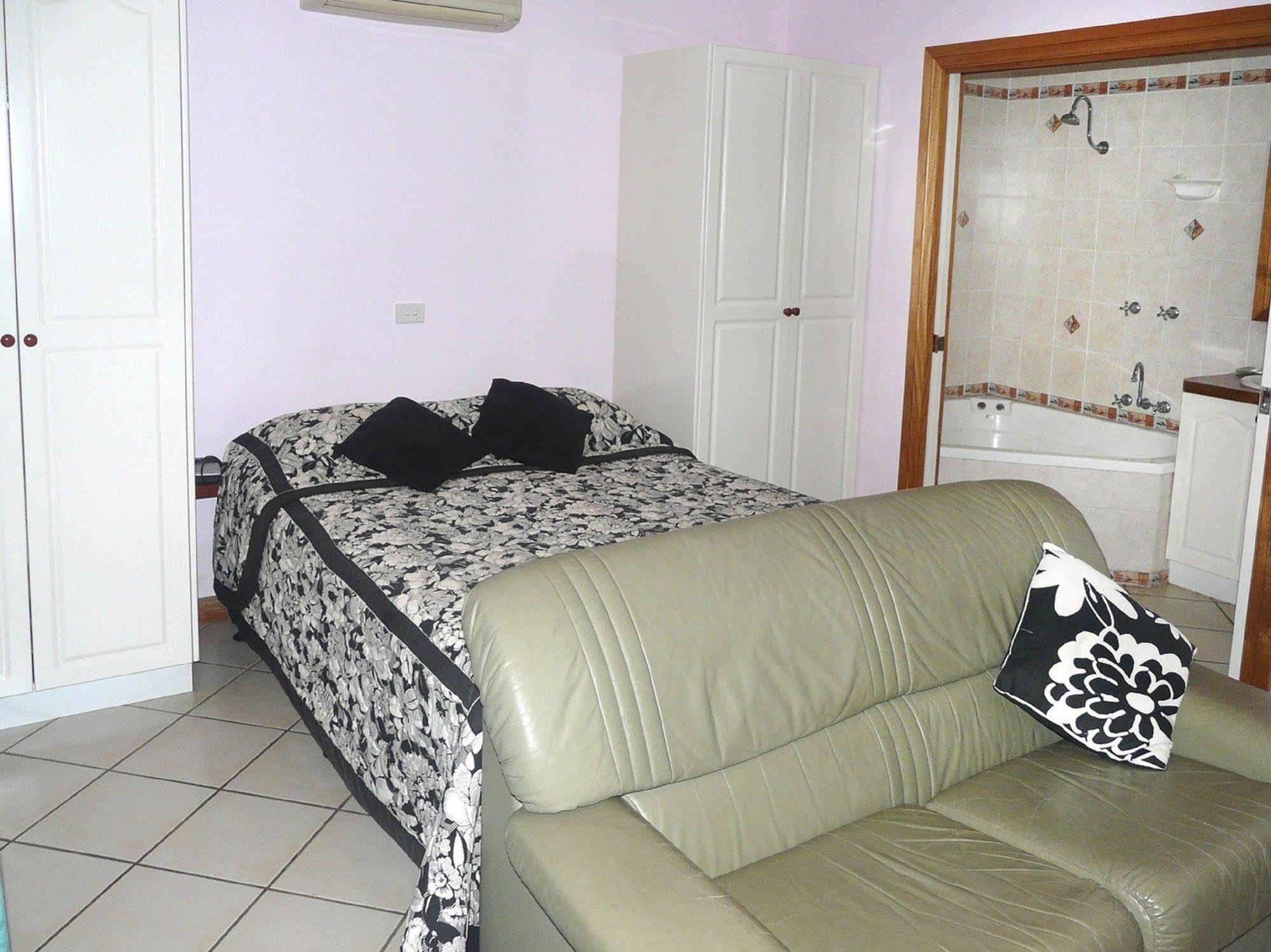 Curtain Fig Motel Yungaburra Εξωτερικό φωτογραφία